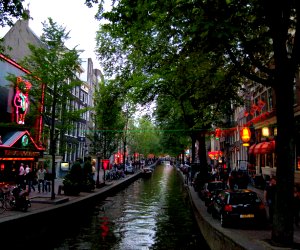 Red Light District Walking Tour 