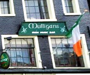 Mulligans Irish Music Bar