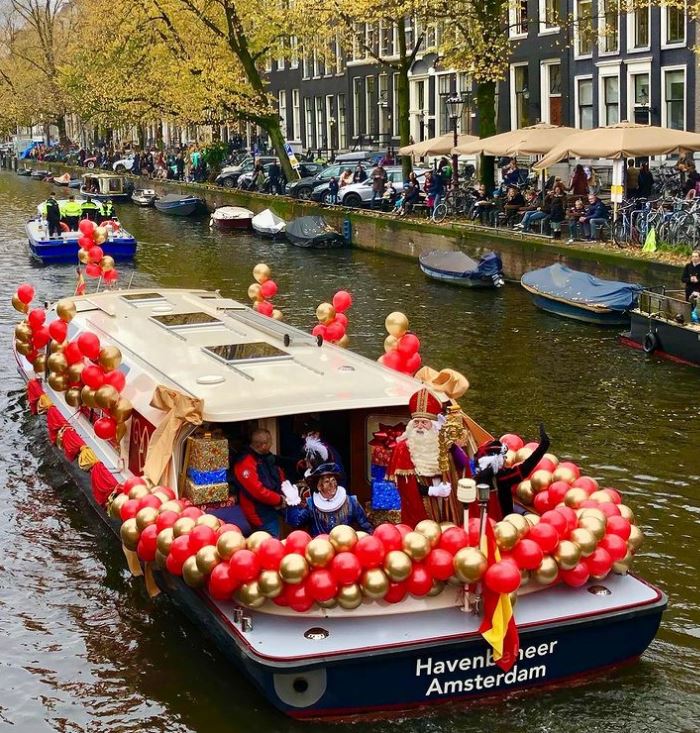 Sinterklaas Parade in Amsterdam